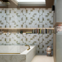 ALLMARBLE_WALL GOLDEN WHITE SATIN 40X120 DEKOR CLUB