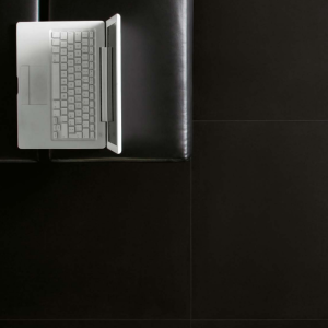 B&W BLACK HIGH-GLOSSY 60X120 Rektifizierte