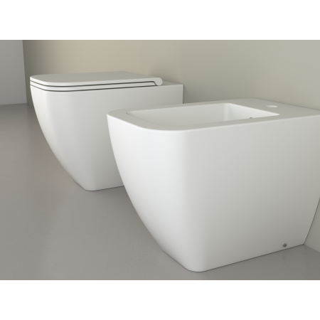 KUBO BIDET AUF DEM TERRA